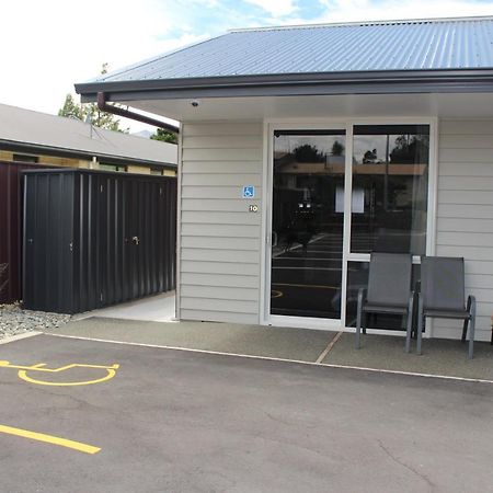 أُماراما Bigsky Motels المظهر الخارجي الصورة