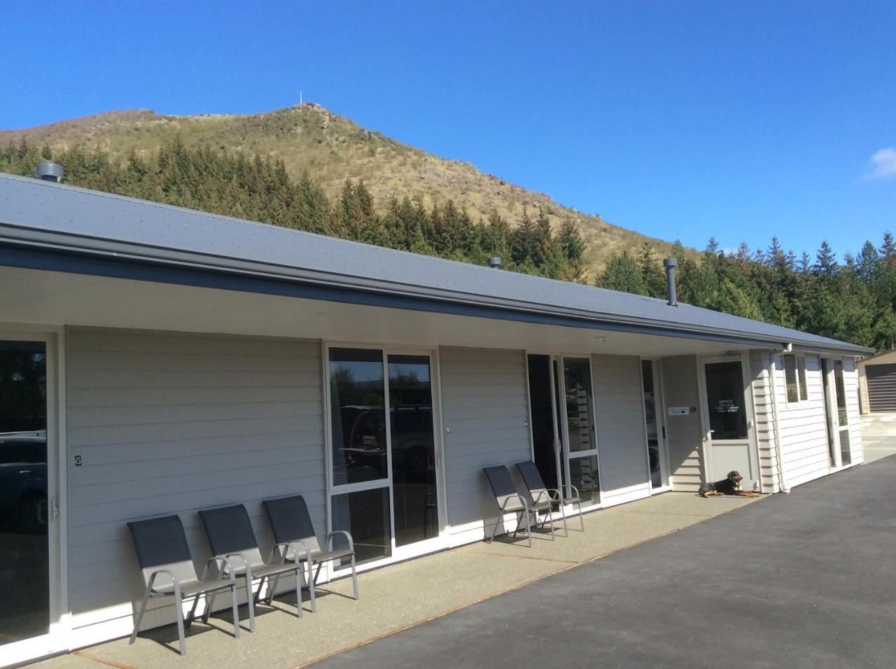 أُماراما Bigsky Motels المظهر الخارجي الصورة